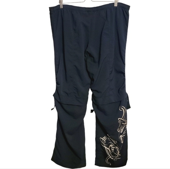 Nike | Women's Black Wide Leg Drill Style Tab Buttons Track Pants (Size XL) - Picture 15 of 15